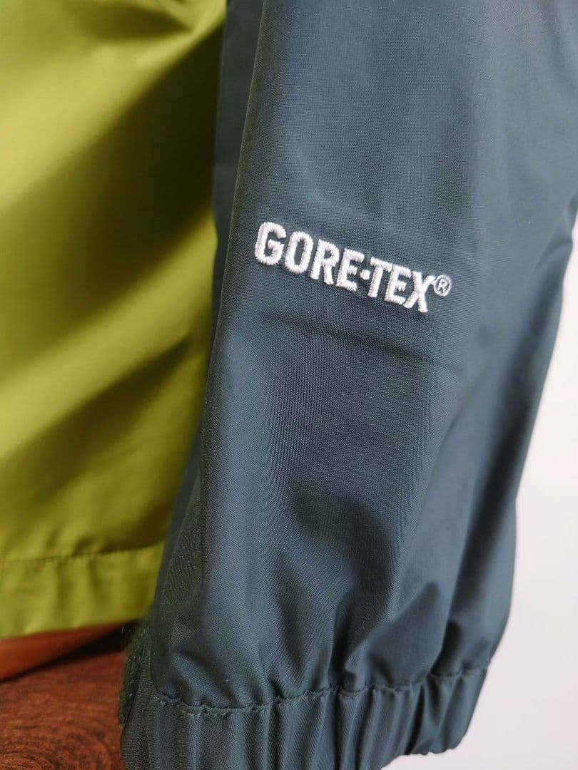 定価:33.000円 mont-bell GORE-TEX ドロワットパーカ