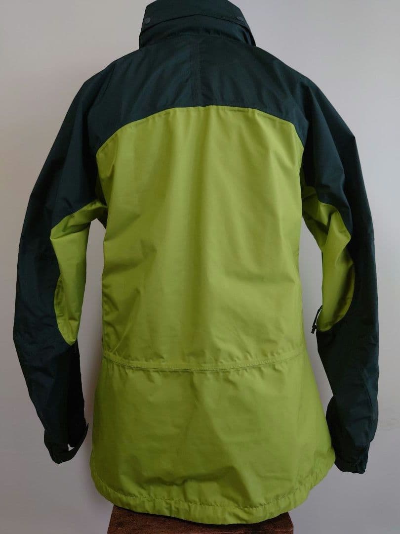 定価:33.000円 mont-bell GORE-TEX ドロワットパーカ