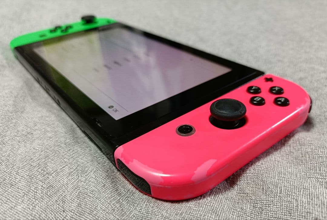ク*ン様 Nintendo Switch 本体 スプラトゥーンモデル