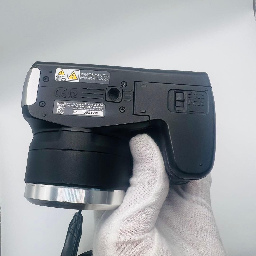 FUJIFILM FinePix S8000fd ブラック コンデジ