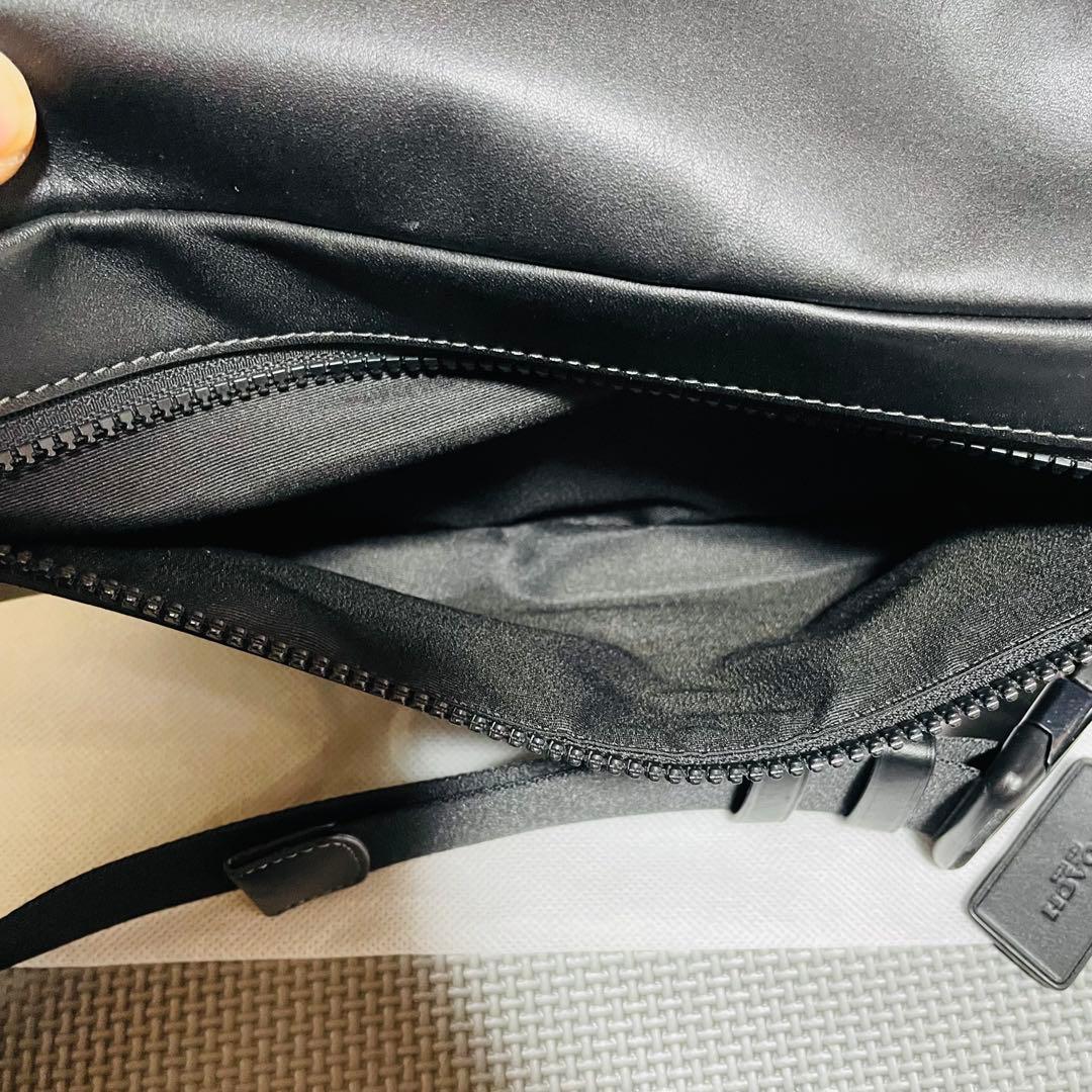 coach メンズ ボディバッグ　美品