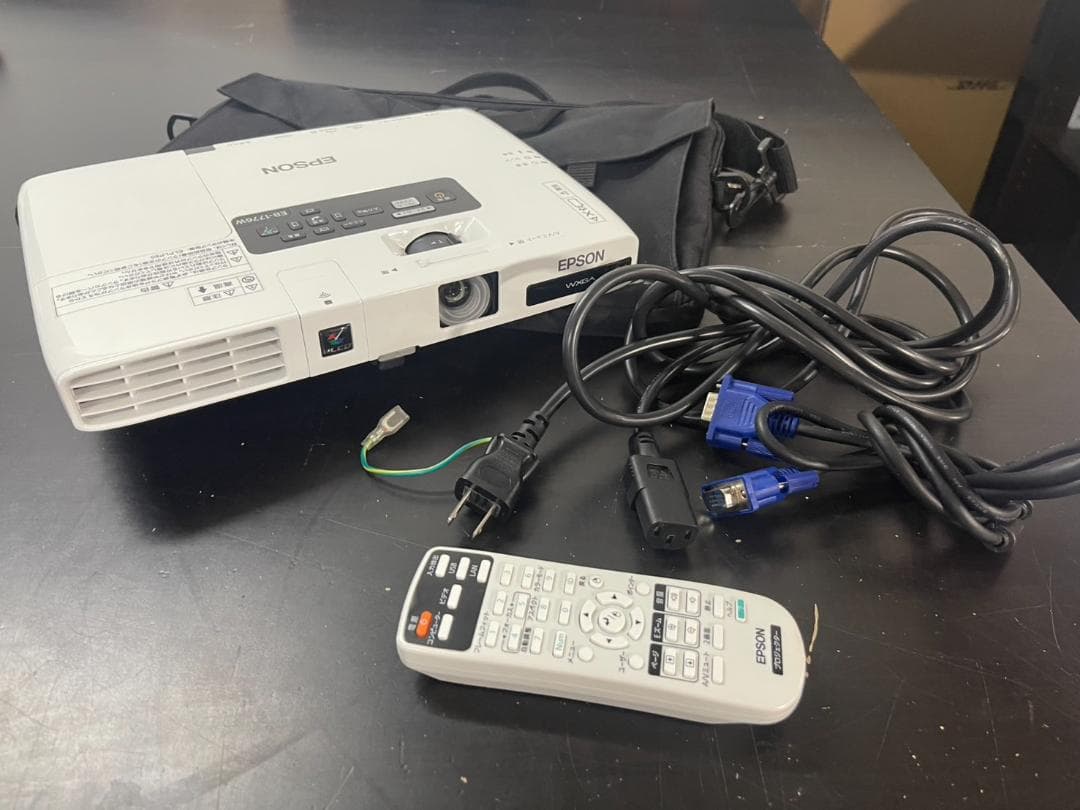 EPSON EB-1776W プロジェクター 125時間