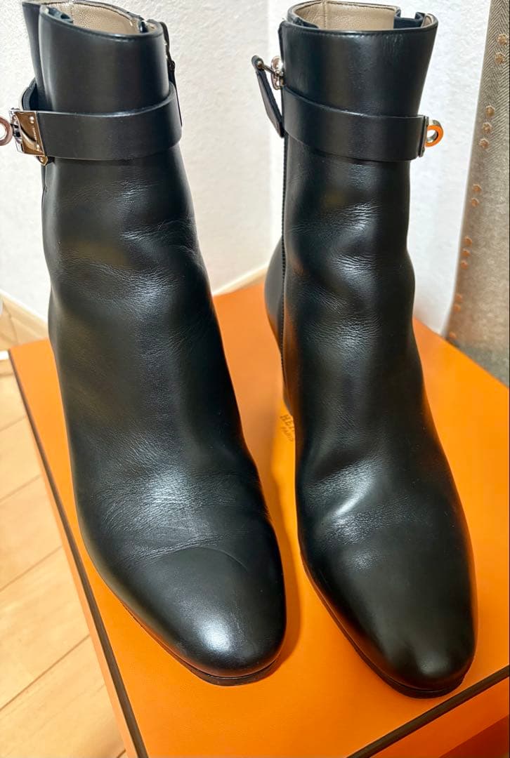HERMÈS ショートブーツ サンジェルマン