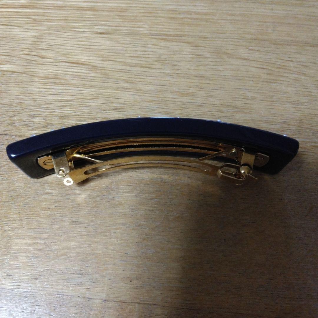 CHANELバレッタ COCOマークパール