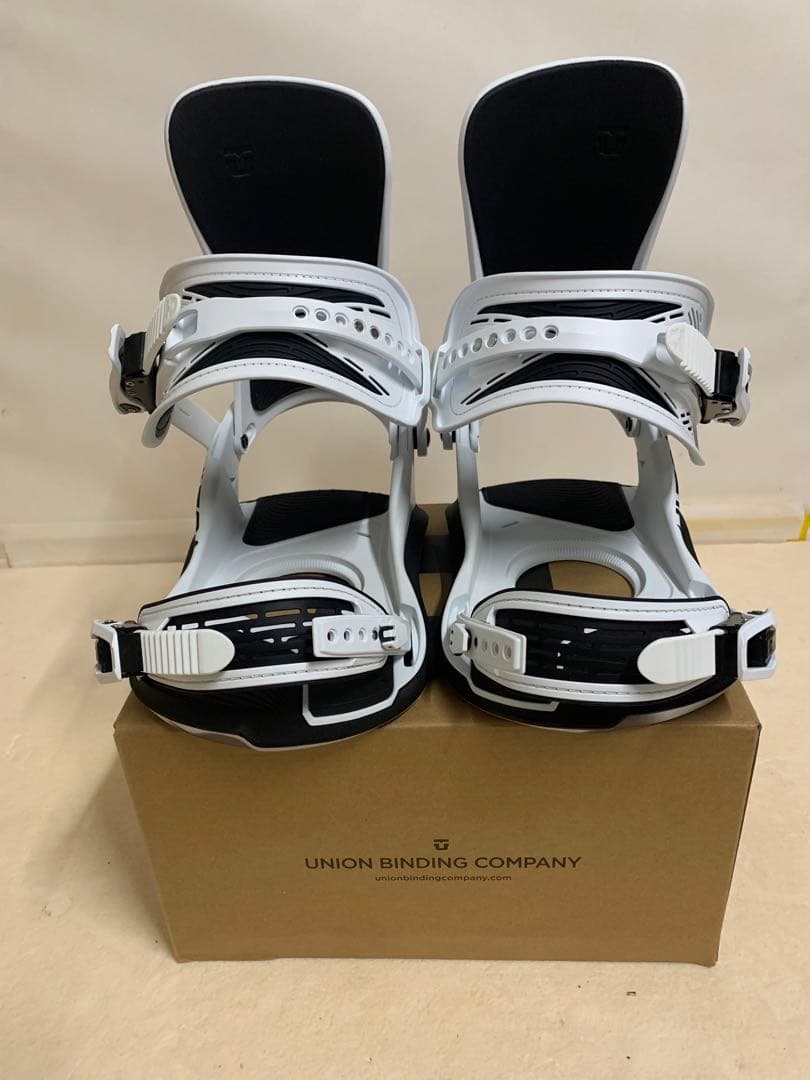 UNION ULTRA ビンディング ホワイト/ブラック 箱付き　SIZE M