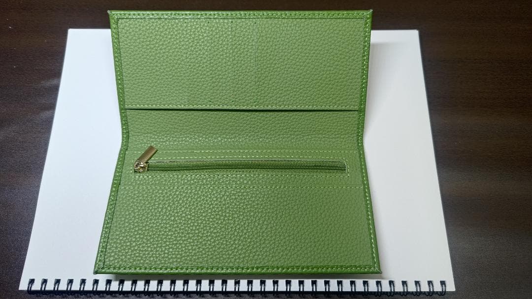 【即購入大歓迎】皇居 長財布 緑色　菊の御紋