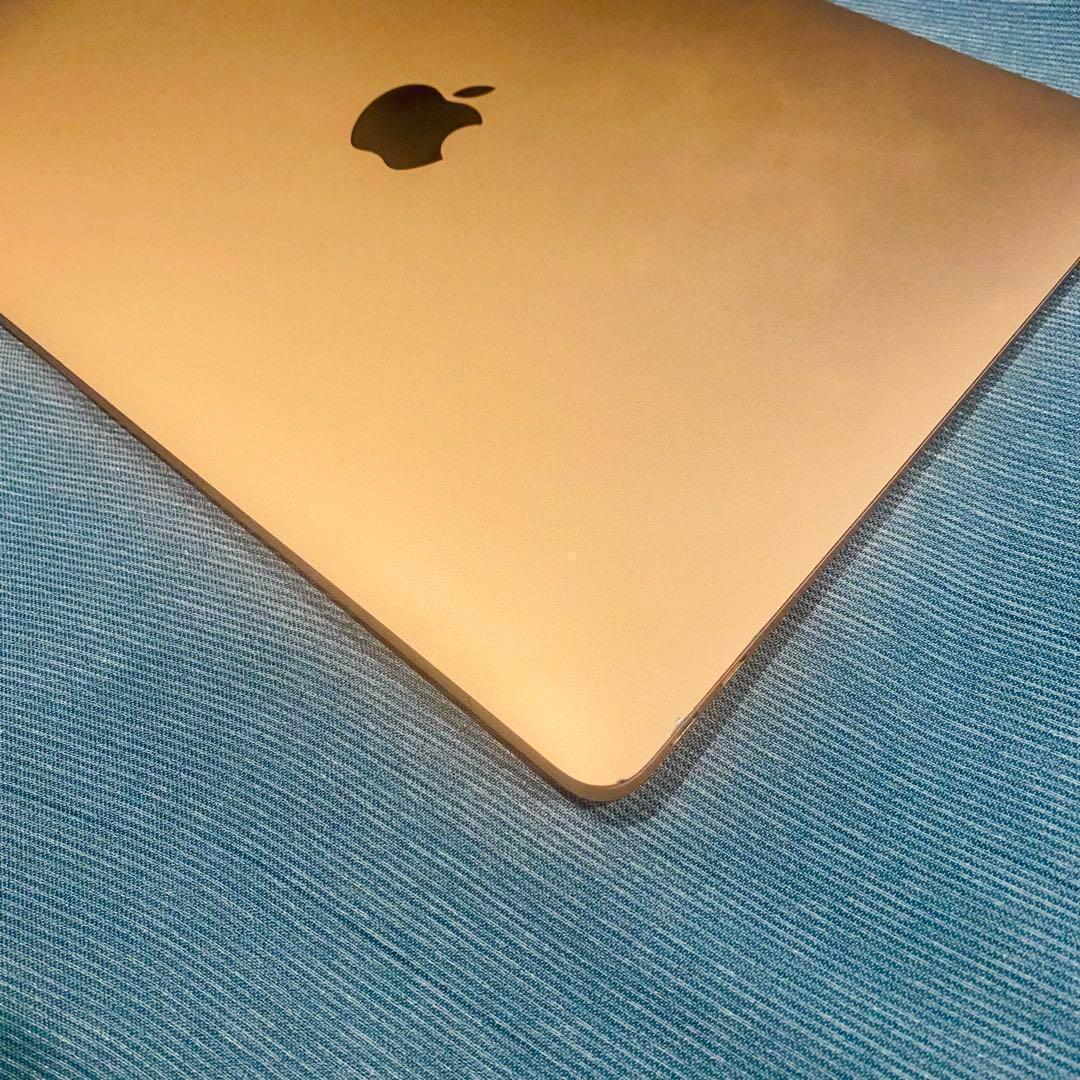 MacBookAir 2019 13インチ Core i5 8G 256GB