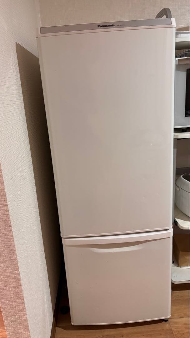 【s】パナソニック 冷蔵庫 NR-B175W 168L 2ドア 右開き