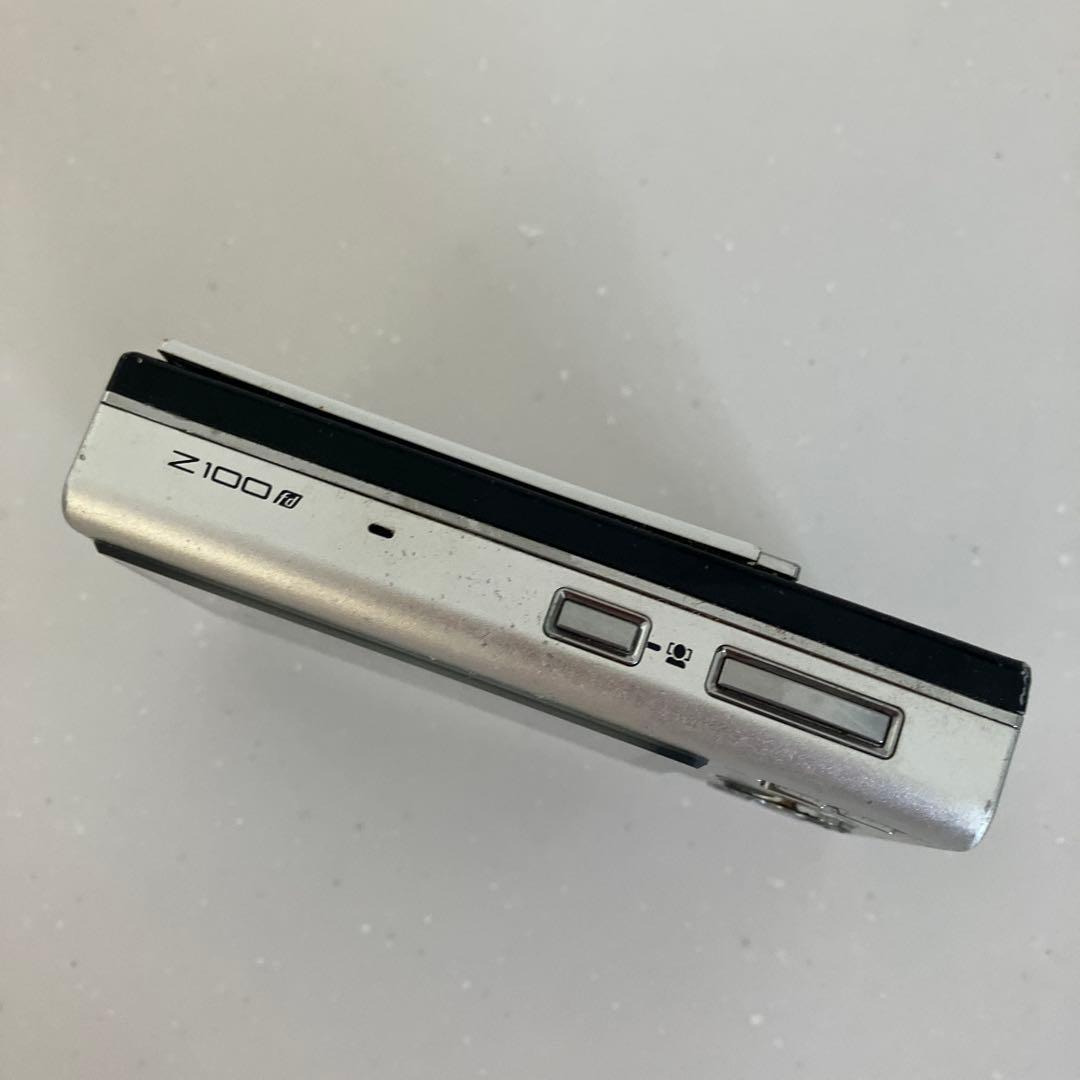 FUJIFILM FINEPIX Z コンパクトデジタルカメラ