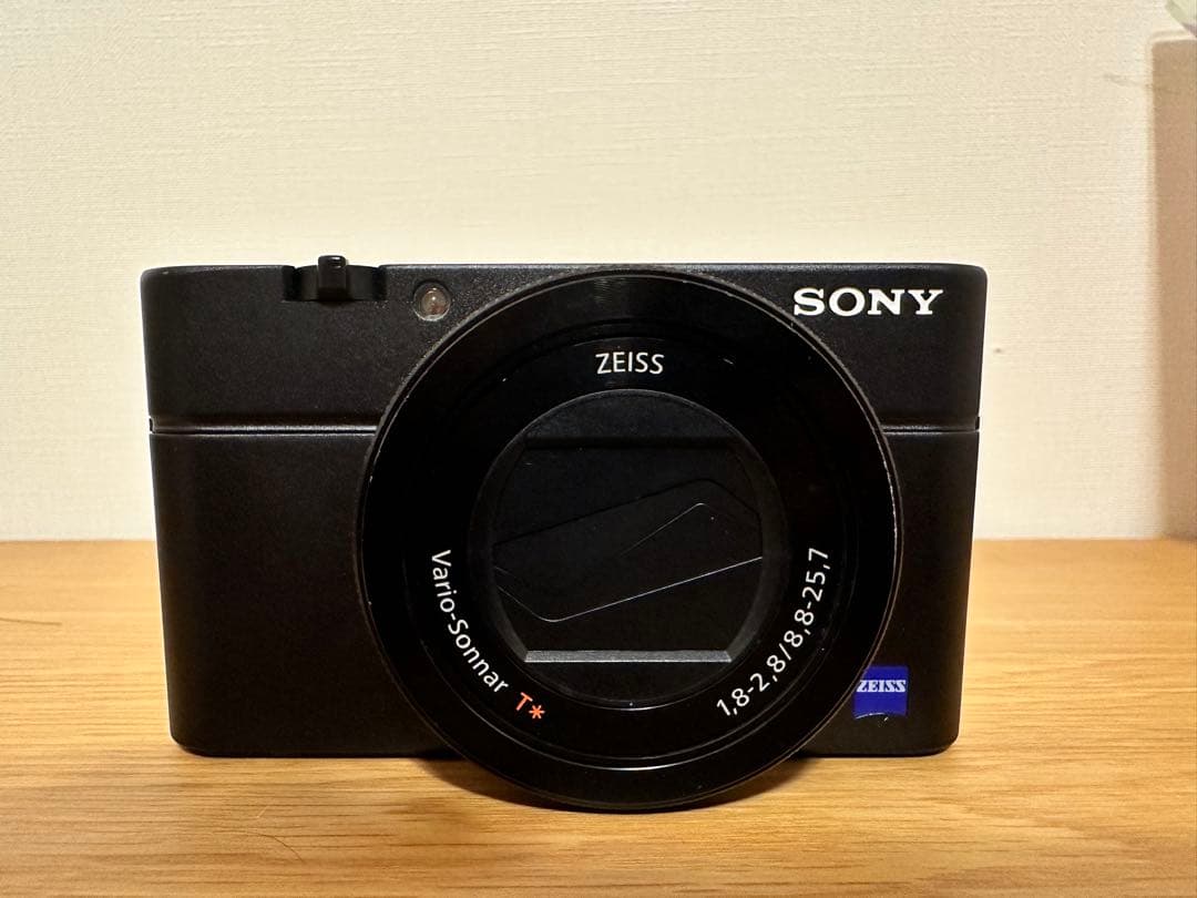 キャリングケース付き SONY Cyber-shot DSC-RX100M4