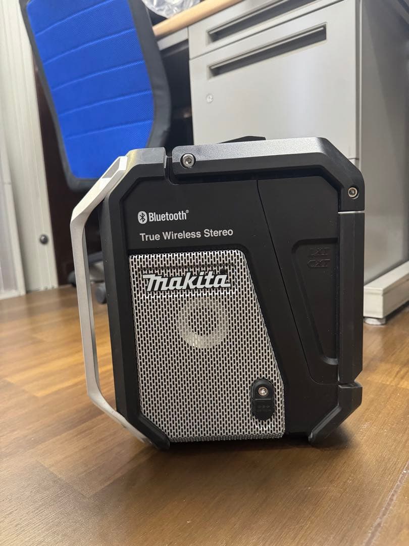 マキタラジオ　MR113