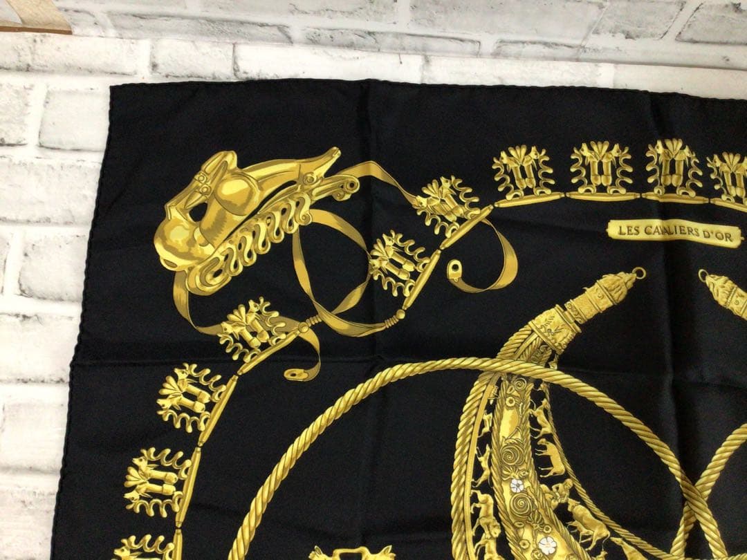 W004 保管品 HERMES/エルメス 大判 スカーフ ホース柄 古着