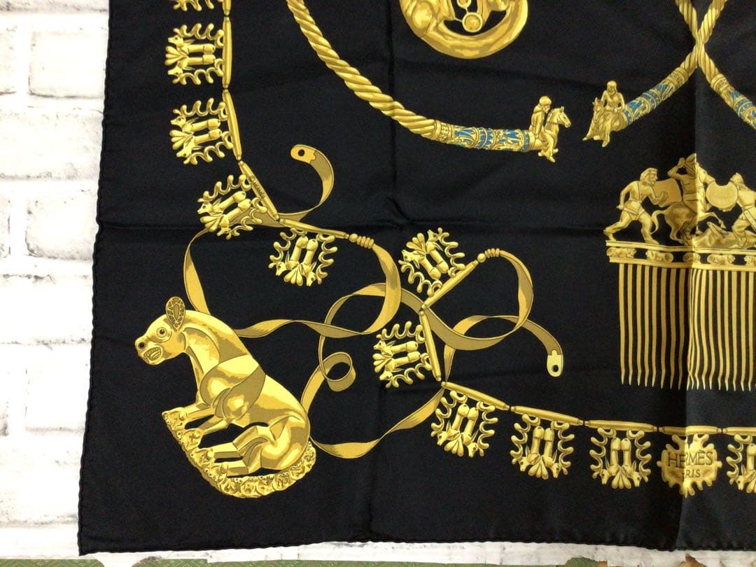 W004 保管品 HERMES/エルメス 大判 スカーフ ホース柄 古着