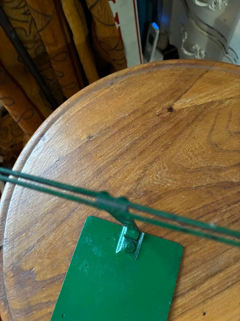 フランス　アンティーク　メタル　ディスプレイ　フォト　ポップ　スタンド　写真立て