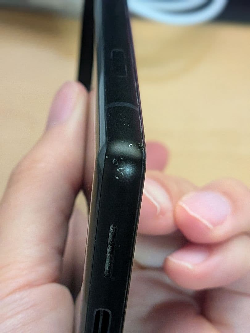 Google Pixel6本体　画面に傷アリ