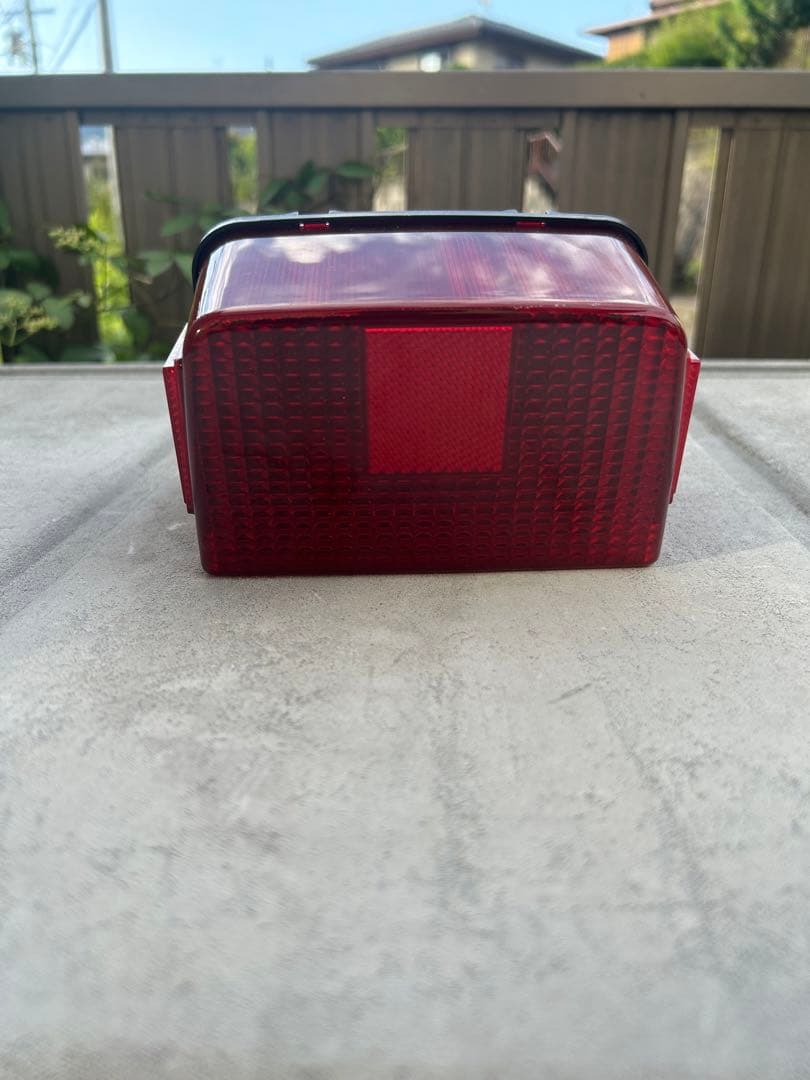 xj400 xj550赤テールランプ