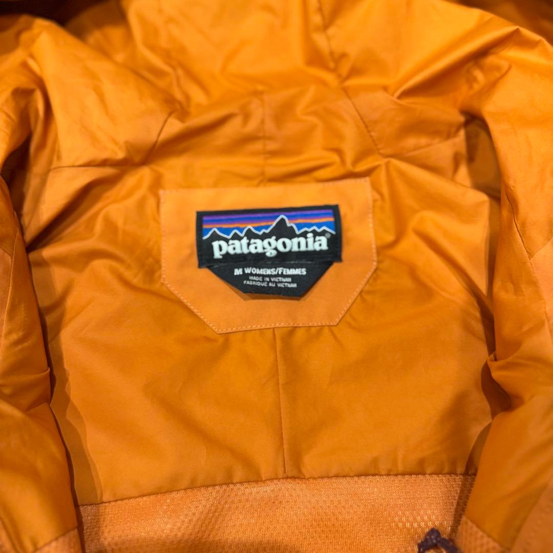 patagonia  jacket GORE-TEXオレンジ フード付