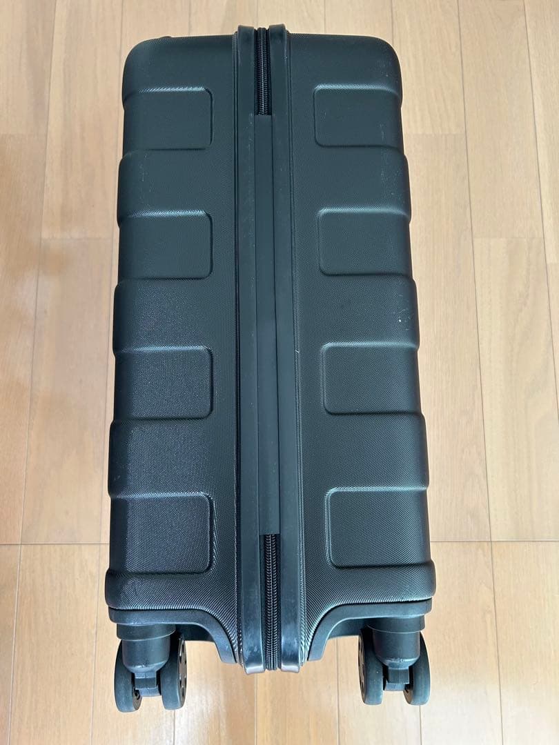 ハードキャリーケース ブラック 36L 54×37×24 cm