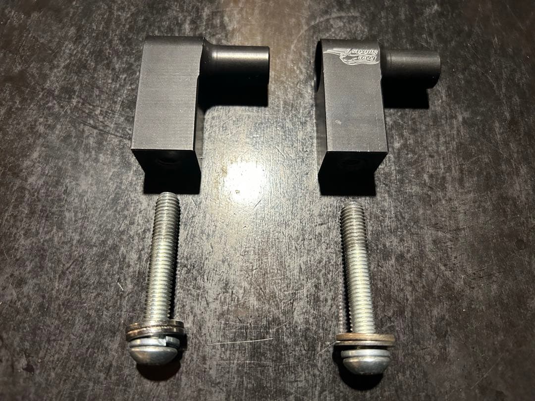 フリースピリッツ ミラーブラケットUSD (アップサイドダウン)