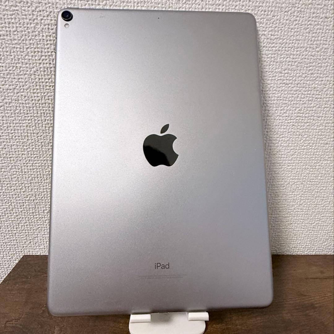 【速発送】iPad Pro (10.5インチ) / 256GB