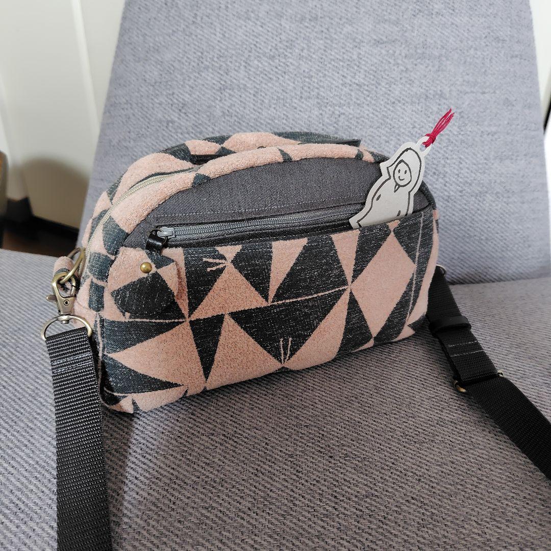 ミナペルホネン両開きカードが入るショルダーバックハンドメイド