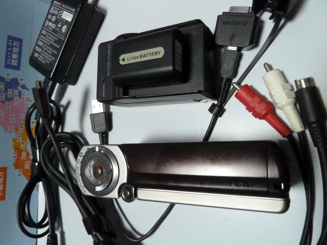 お茶漬け　ソニーの名機　ハンディーカム　HDR-TG1　完動品