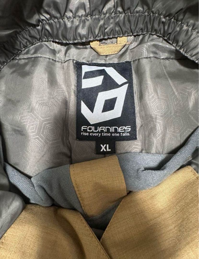 DC スノーボードウェア上下　L-G-G メンズ　L XL FOURNINES