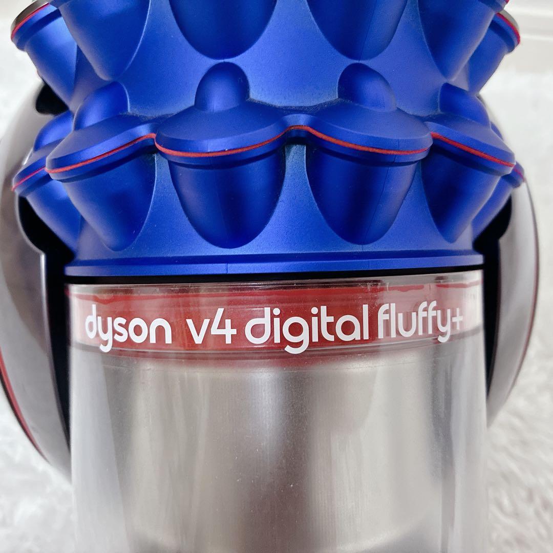 【良品】Dyson V4 Digital Fluffy+ CY29 本体　掃除機