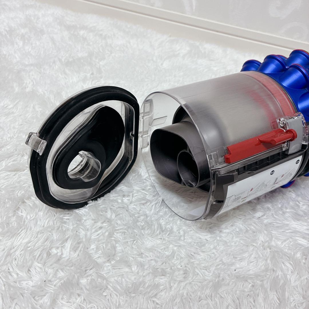 【良品】Dyson V4 Digital Fluffy+ CY29 本体　掃除機