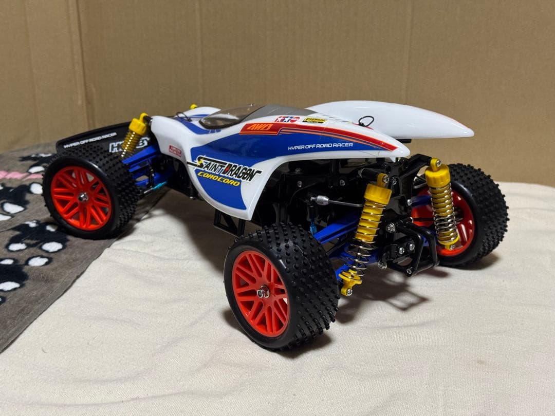 走行僅か必須OP多数装着！タミヤセイントドラゴン2021モーター付属、メカ無し車