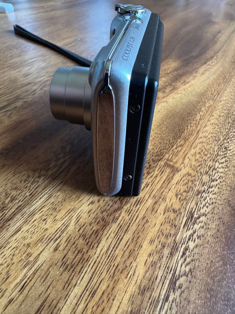 【値下げ】Nikon COOLPIX Ꮮ26 デジタルカメラ