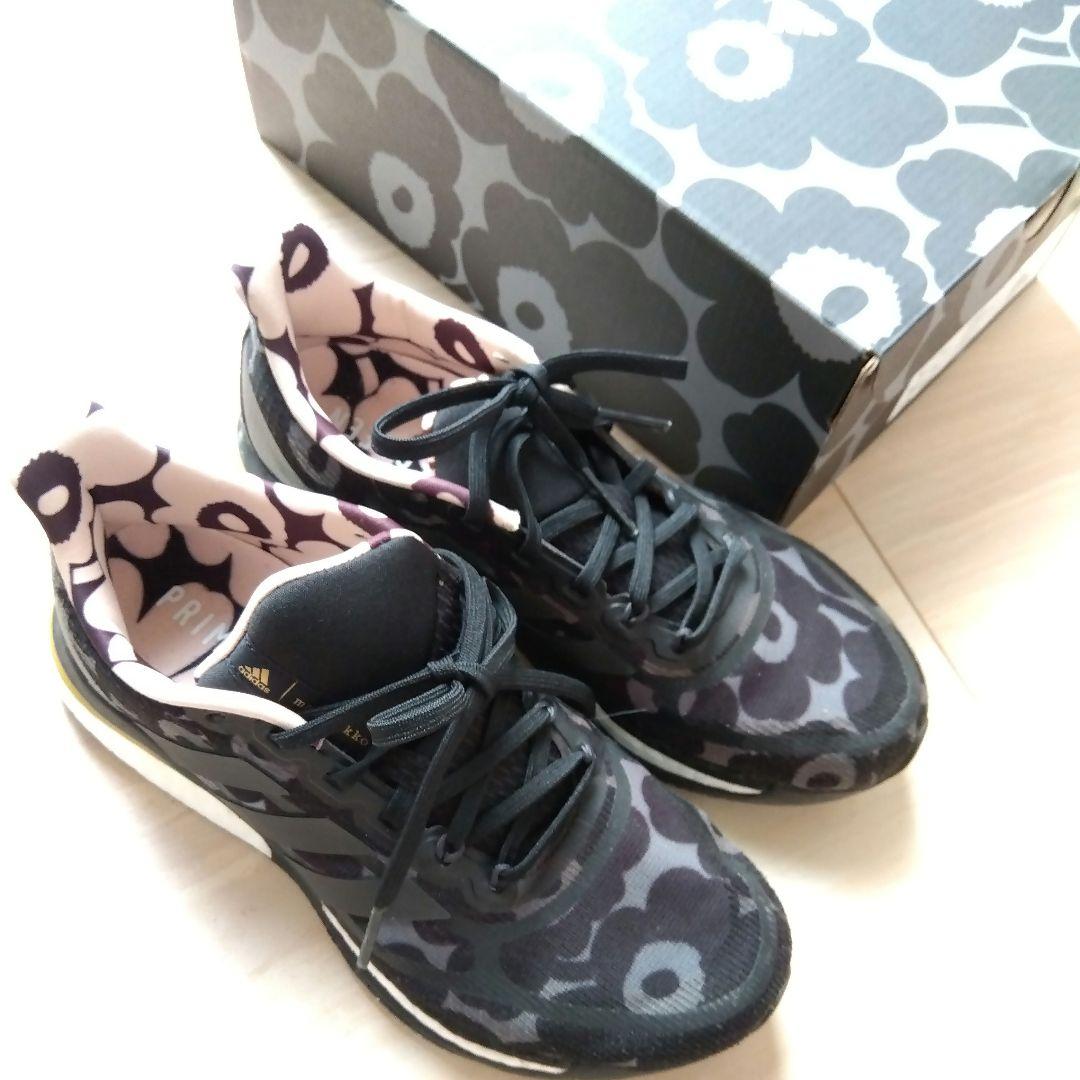 期間限定値下げ マリメッコ　アディダス　スーパーノバ