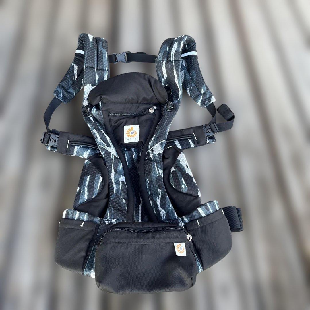 エルゴベビー オムニブリーズ 正規品 ペイントブラック　ポーチ付き