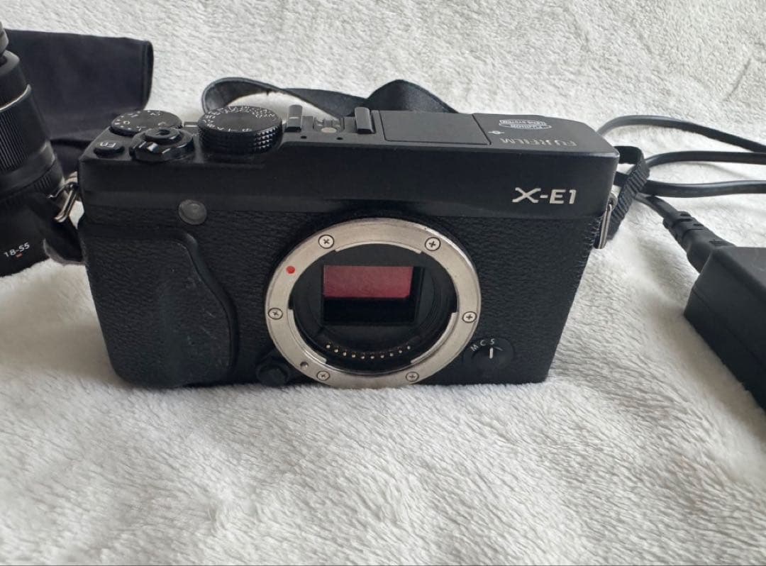 FUJIFILM X-E1 + 2本のレンズセット