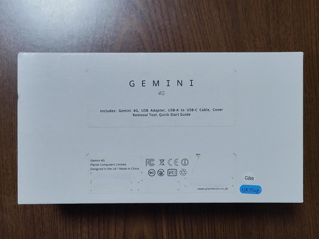 Planet Computers Gemini PDA 4G 英語キーボード