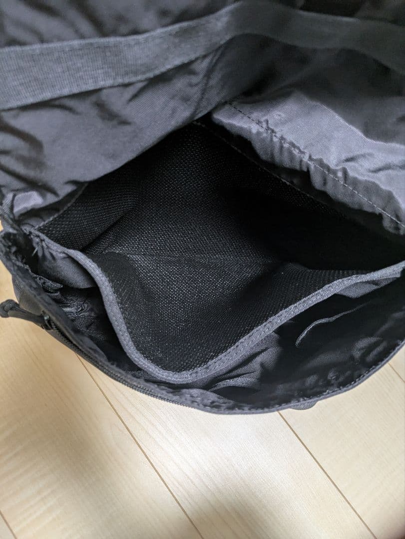 ブリーフィング　ショルダーバッグ