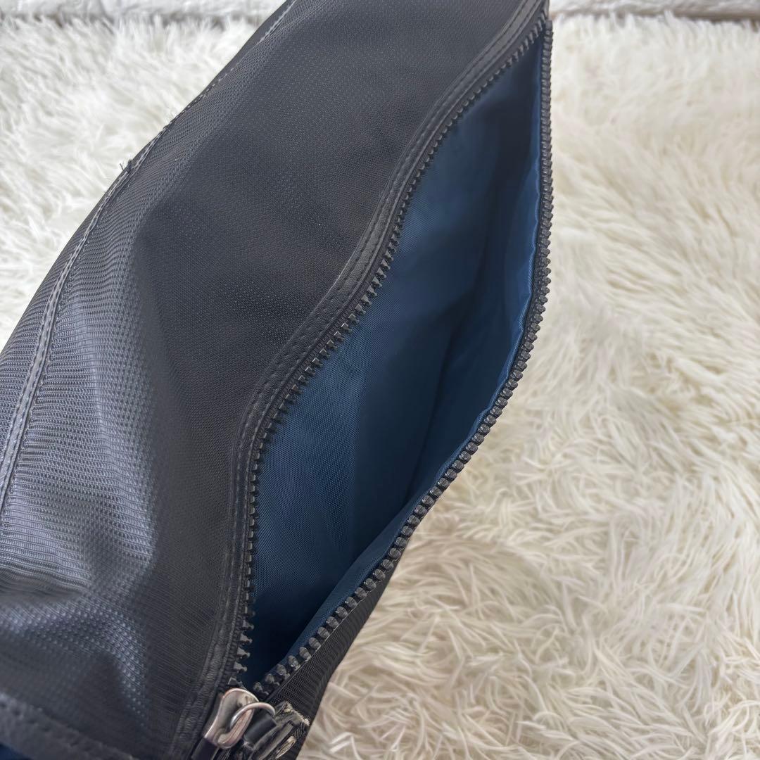 DIESEL✨大容量メッセンジャーバッグ　レザー×ナイロン　ロゴ刻印　y2k