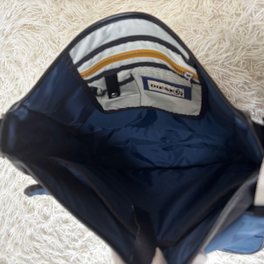 DIESEL✨大容量メッセンジャーバッグ　レザー×ナイロン　ロゴ刻印　y2k