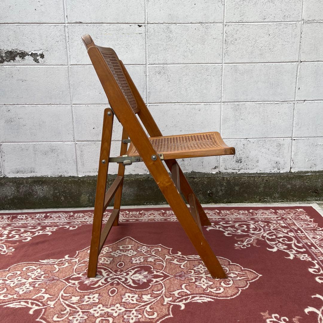 古家具ビンテージ品◾️籐ラタンパネル×木製フレーム 折りたたみ椅子 チェア B