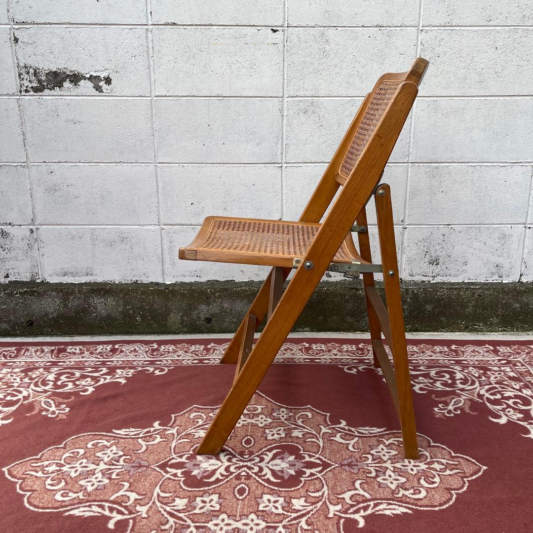 古家具ビンテージ品◾️籐ラタンパネル×木製フレーム 折りたたみ椅子 チェア B