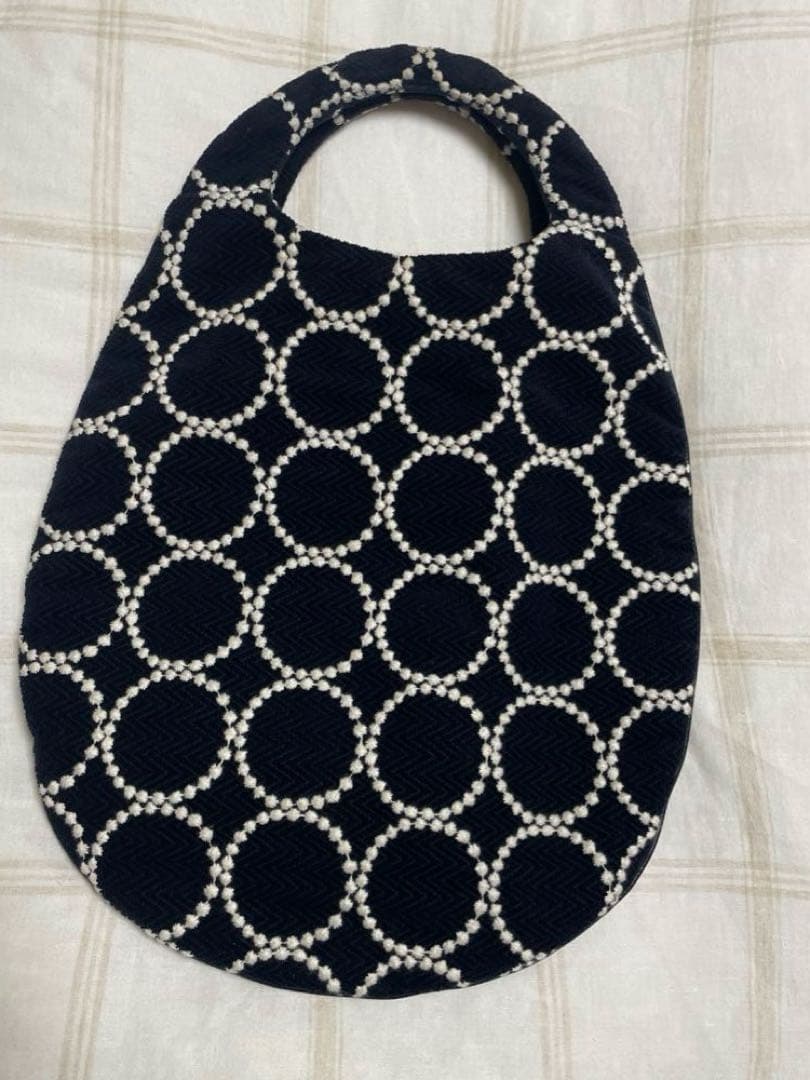 minä perhonen タンバリン エッグバッグ　ヘリンボーン