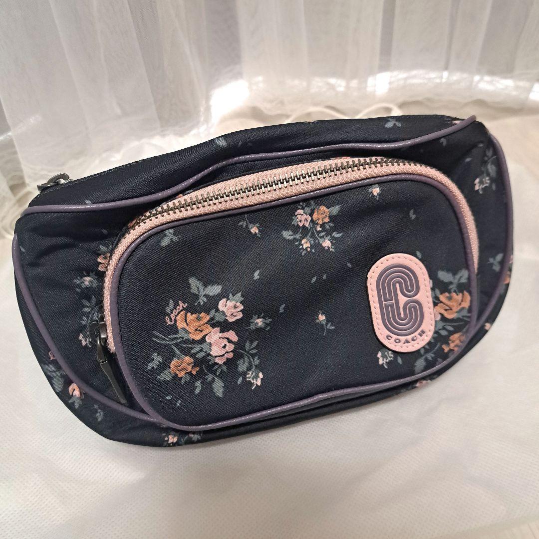 『Rie』coachウエストバッグ/ウエストポーチボディバッグベルトバッグ