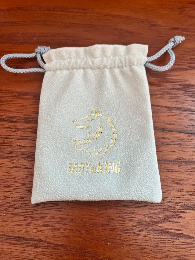 限定値下げしました。￼18Ｋペンダントトップ　TADY&KING M (ウルフ)