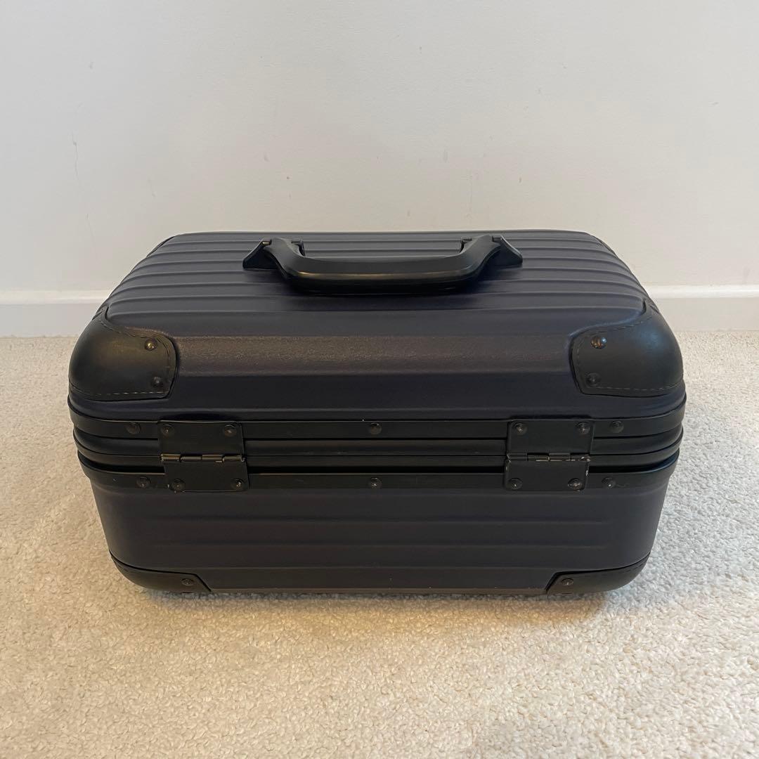 RIMOWA Samba Nova ビューティーケース 18L マットブルー