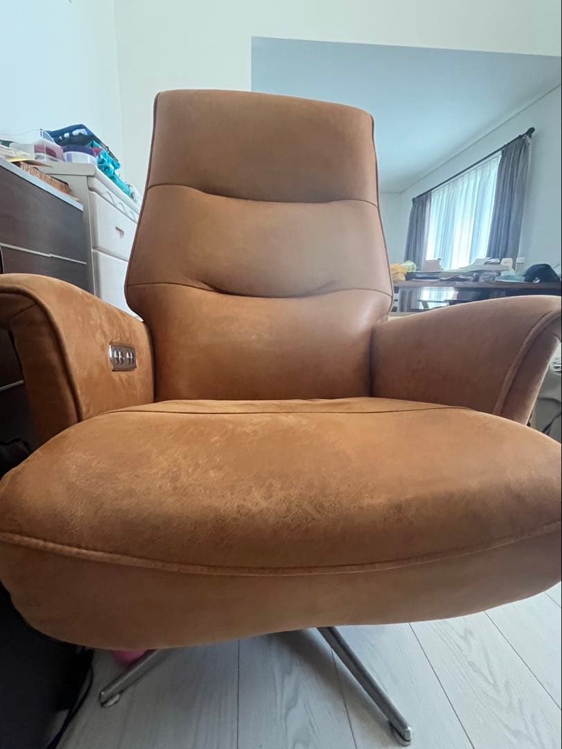 ②キャメル　電動パーソナルチェア　リクライニング　エレノア　ユーズド　中古