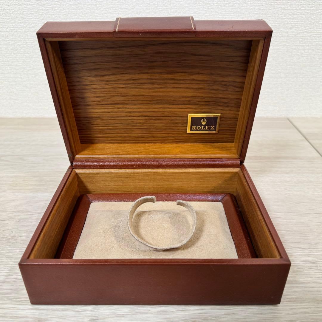 ROLEX デイデイト　レザー収納ボックス（空箱）と書類一式　パスケース付き