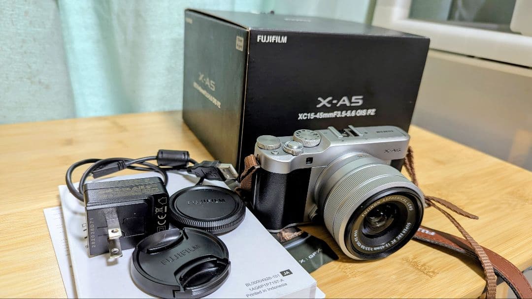 Fujifilm X-A5 ミラーレス一眼カメラ