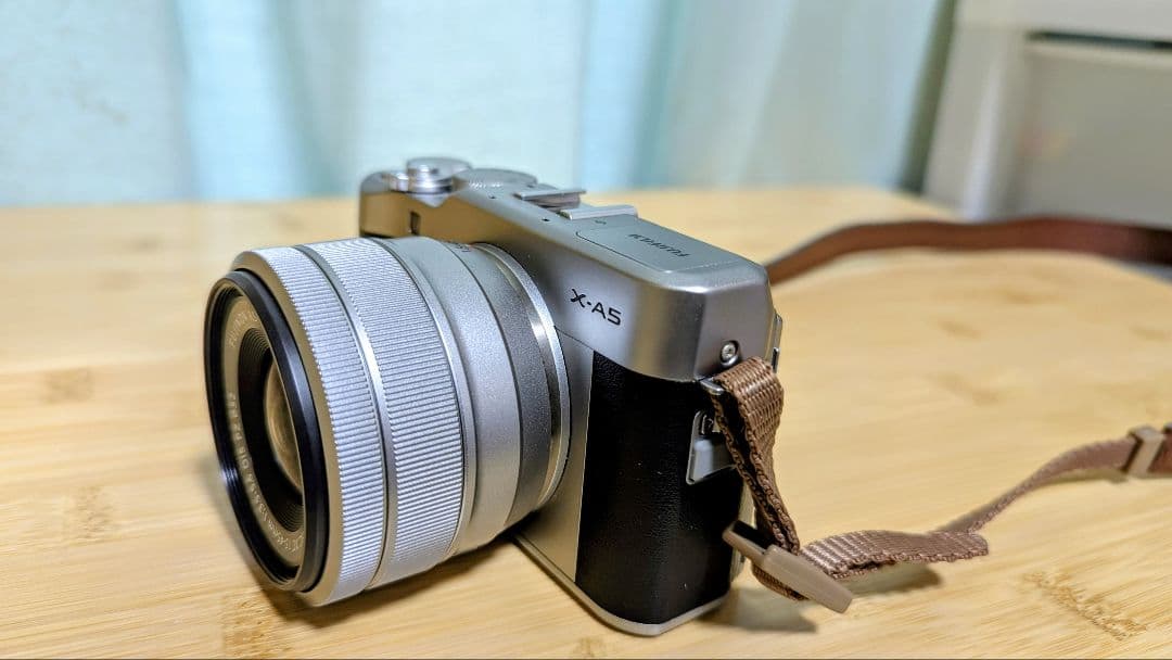 Fujifilm X-A5 ミラーレス一眼カメラ