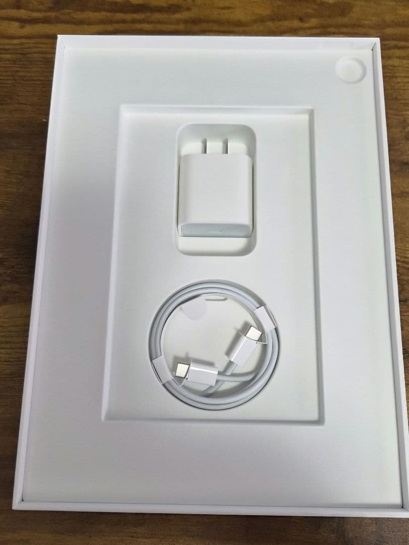 【美品】iPad Air 第4世代 ブルー64GB Wi-Fiモデル 傷なし