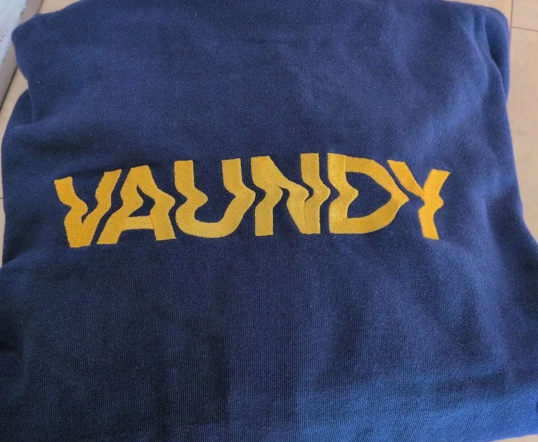 Vaundy【HEAD SHOT】フーディー　パーカー Mサイズ